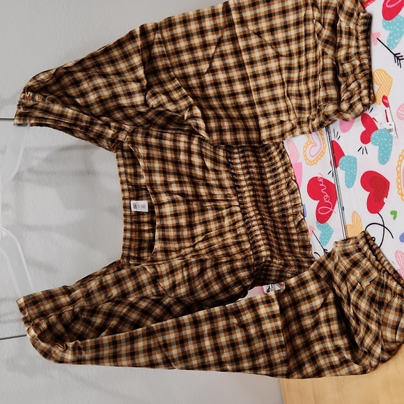 bp Tops - Black and tan plaid crop top with gathered long sleeves